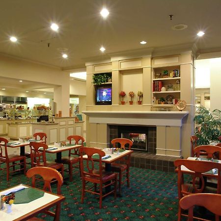 Hilton Garden Inn Tulsa Airport Eksteriør bilde