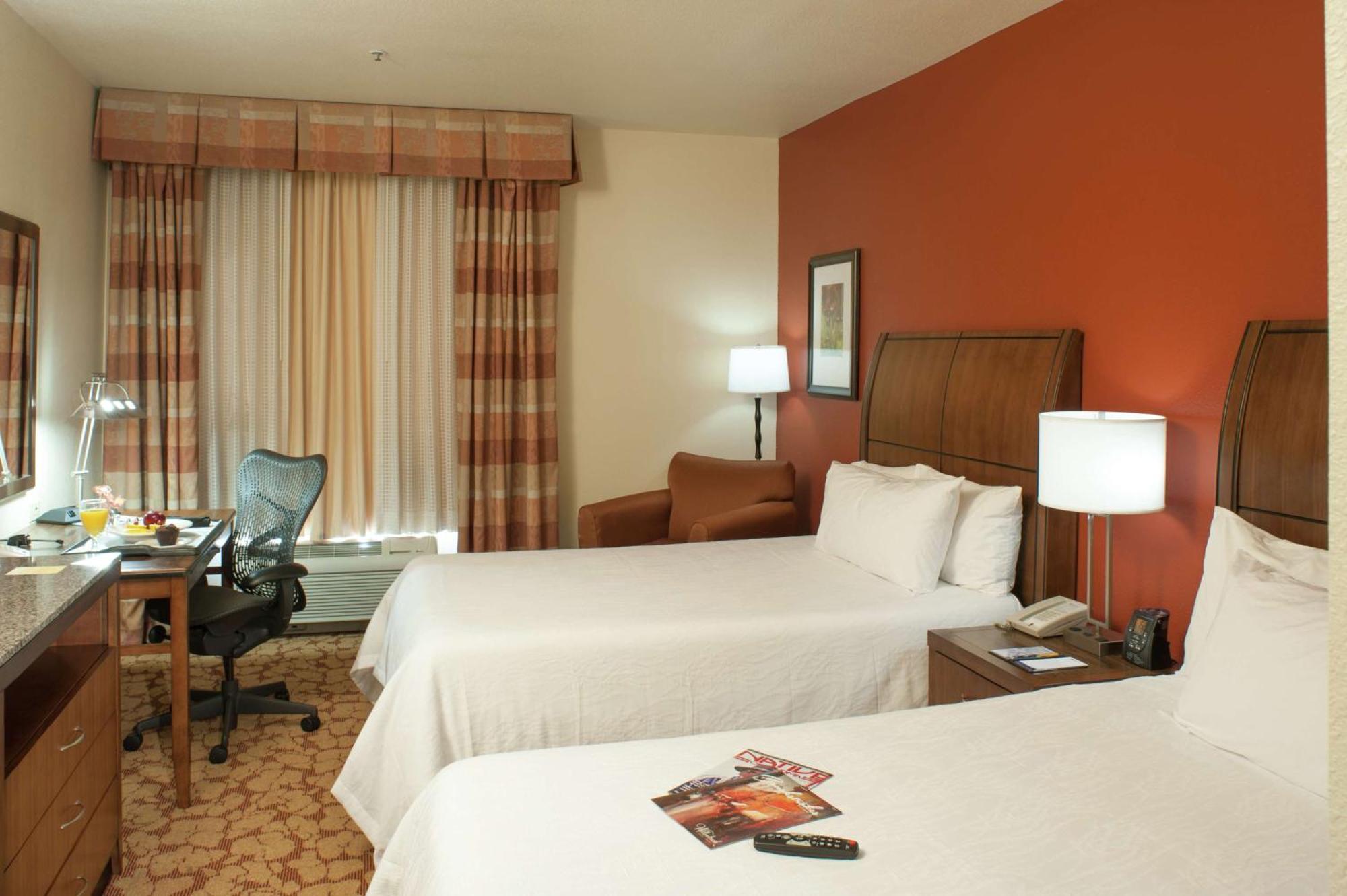 Hilton Garden Inn Tulsa Airport Eksteriør bilde