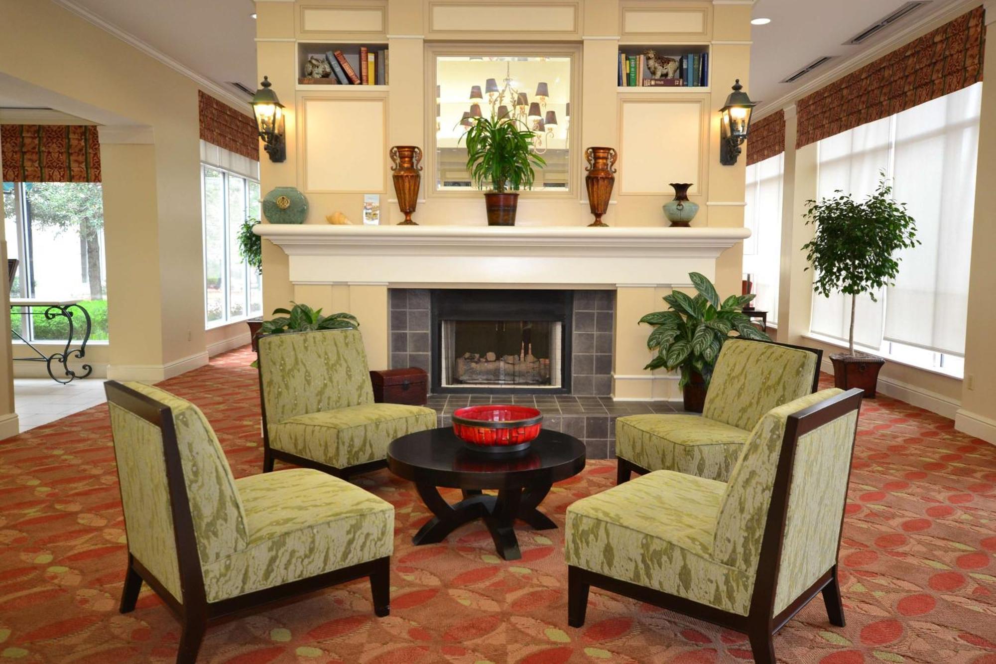 Hilton Garden Inn Tulsa Airport Eksteriør bilde