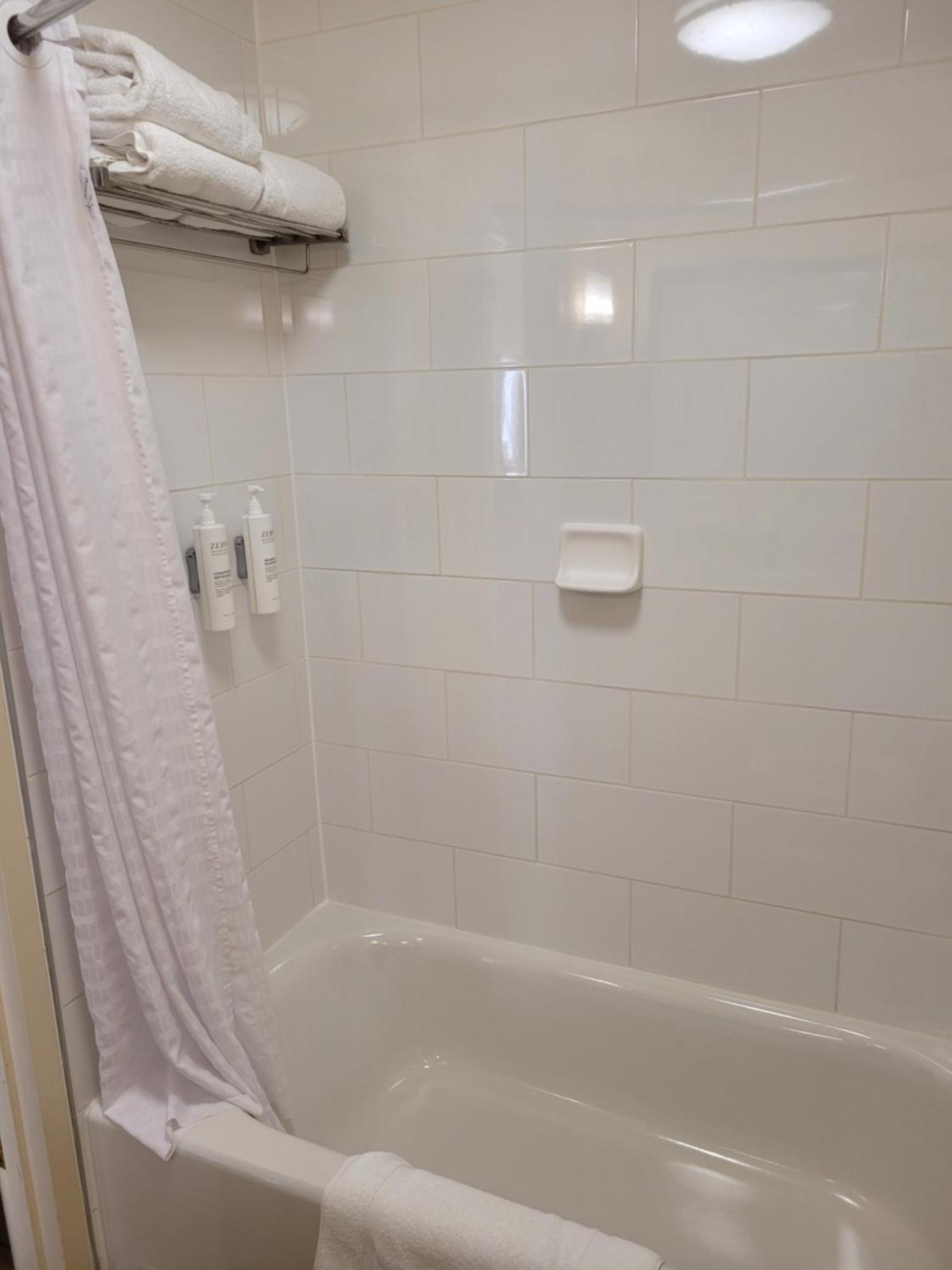 Hilton Garden Inn Tulsa Airport Eksteriør bilde