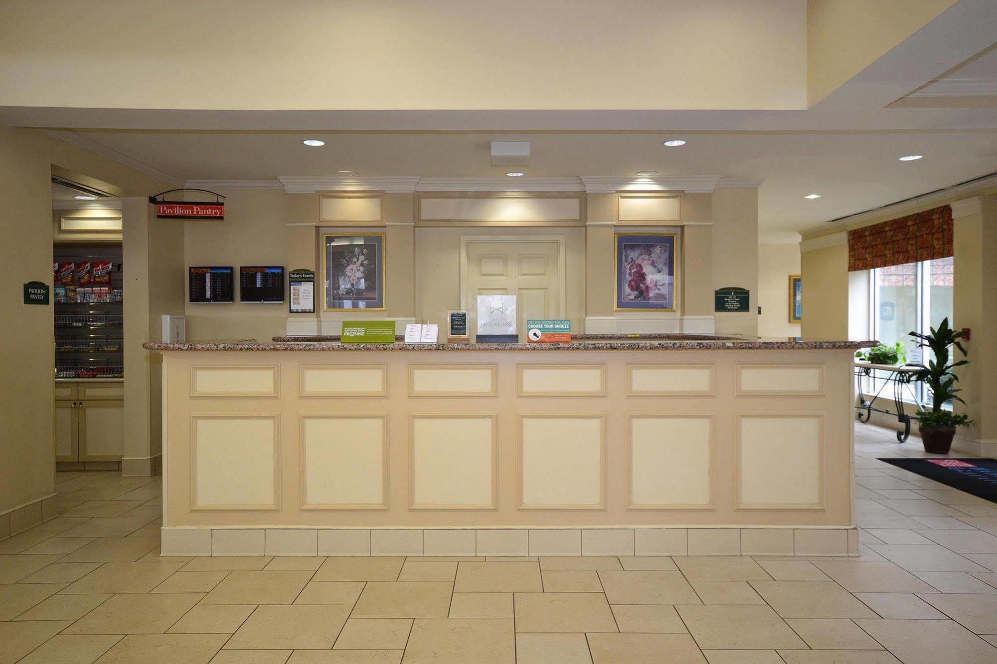 Hilton Garden Inn Tulsa Airport Eksteriør bilde